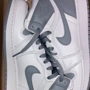 OG stealth Jordan 1